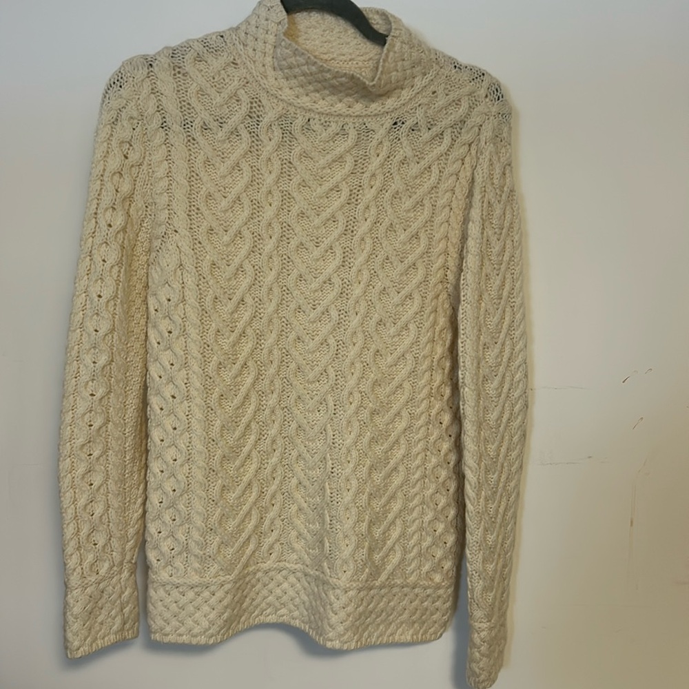wool cable knit sweater